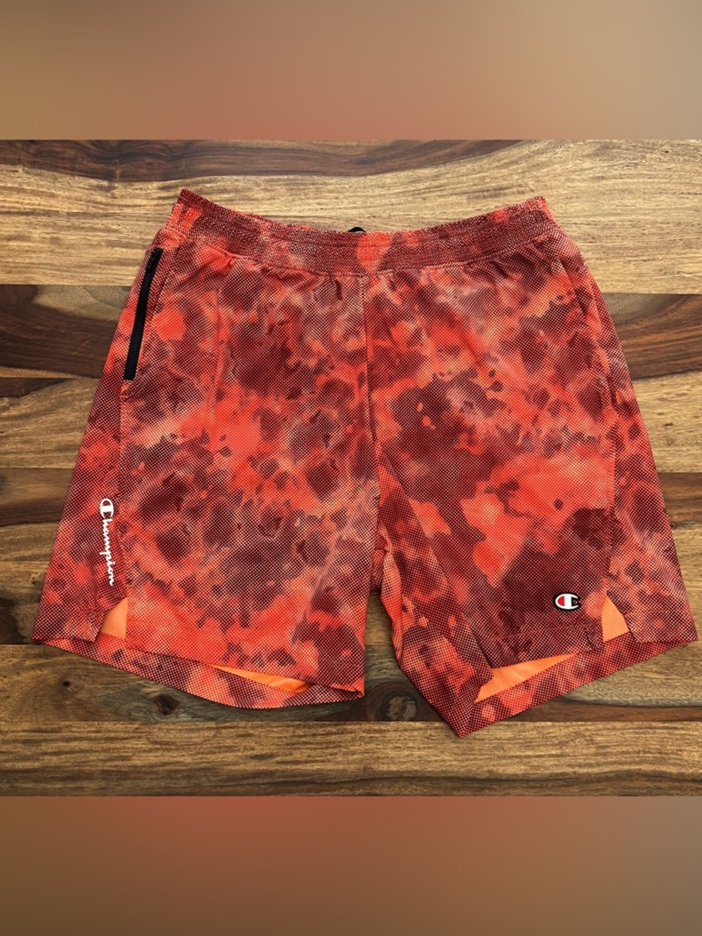 Champion Men's Red Orange Camo Athletic Shorts - Medium